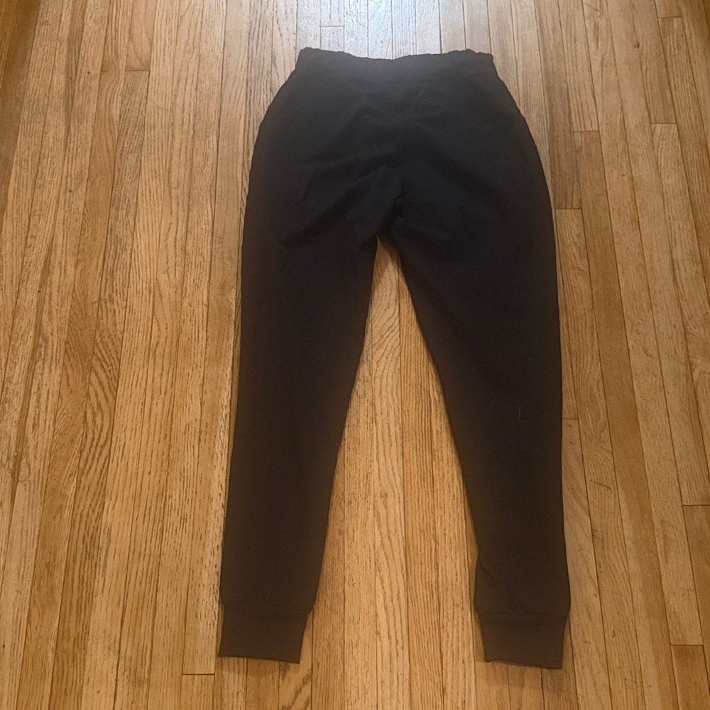 Alphalete Joggers Size Small - Picture 2 of 6